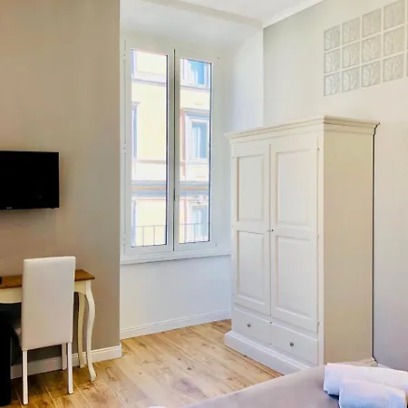 Audrey's Holidays - & ローマ