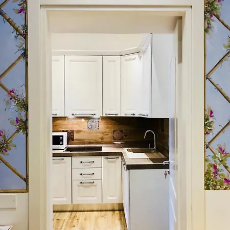 ゲストハウス Audrey's Holidays - & 4*