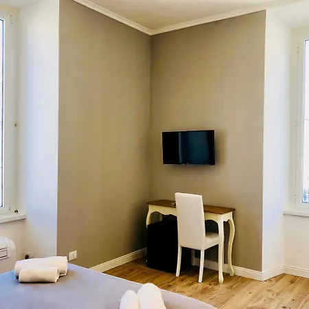 Audrey's Holidays - & ローマ