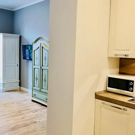 ゲストハウス Audrey's Holidays - & 4*