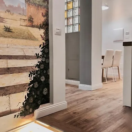 ゲストハウス Audrey's Holidays - &