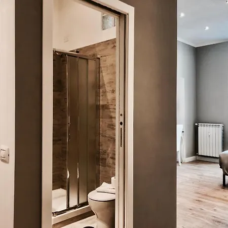 ゲストハウス Audrey's Holidays - &